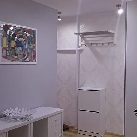 Apartment 1 Bedroom Center *